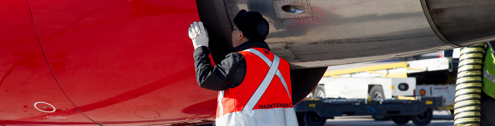 Career Opportunities with Air Canada Maintenance banner image